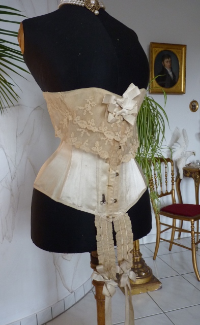 10 antique victorian corset 1895
