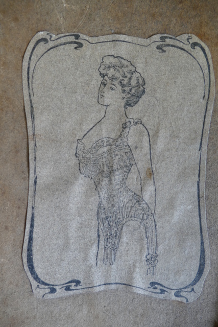 4 antique corset box 1900
