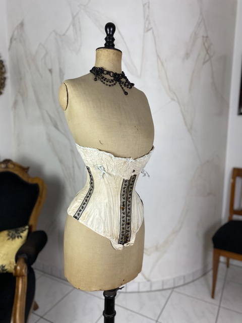 14 antique corset 1900