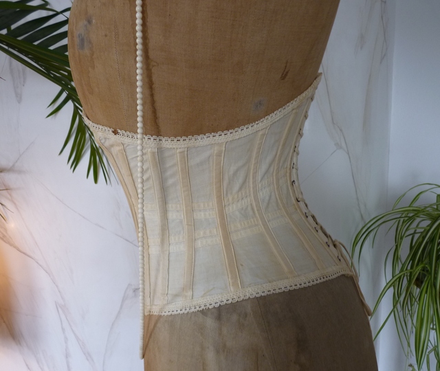 20 antique underbust corset 1900