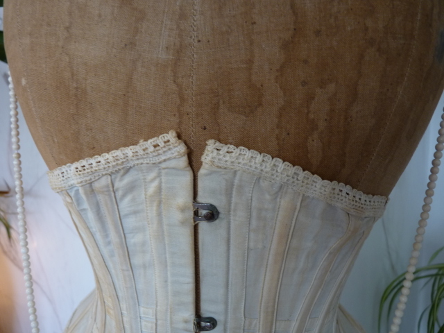 7 antique underbust corset 1900