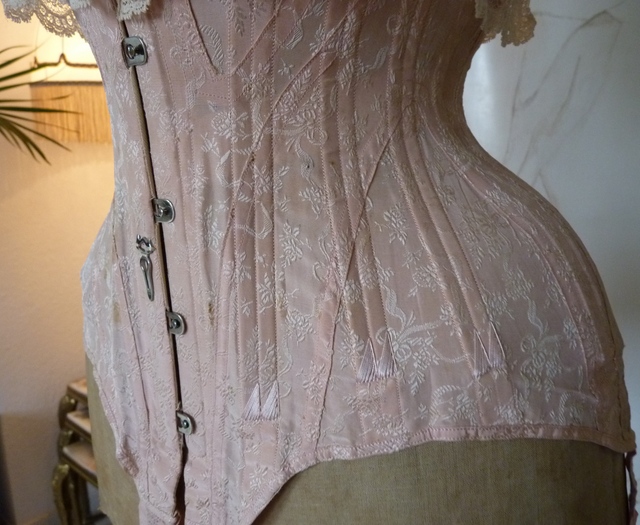 12 antique kabo corset 1901