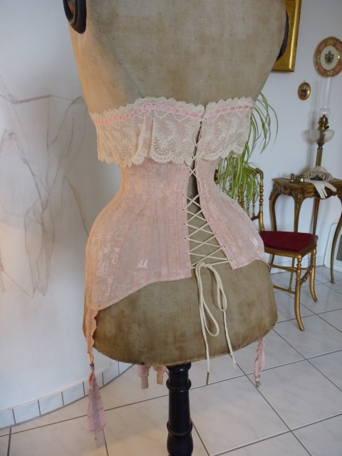 24 antique kabo corset 1901