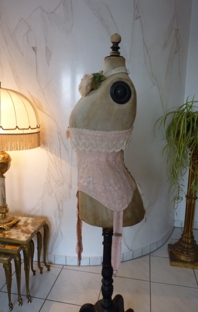 25 antique kabo corset 1901