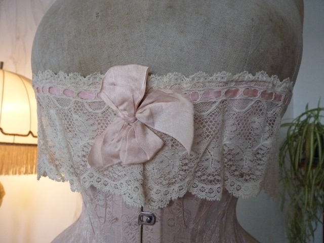 6 antique kabo corset 1901