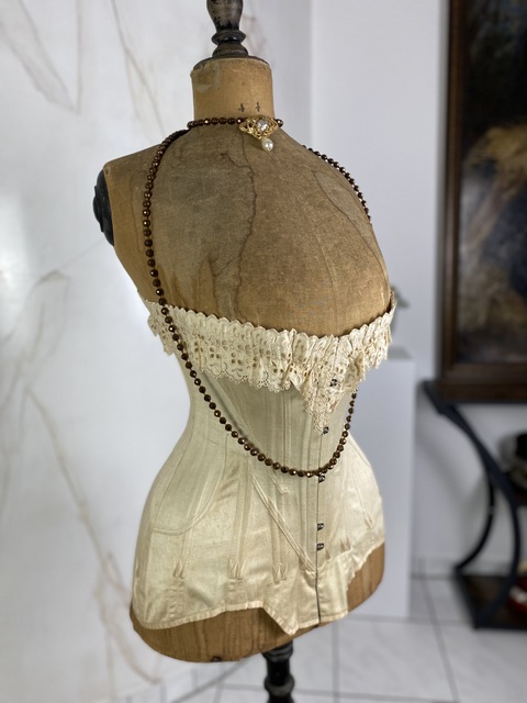 14a antique AU ROYAL corset 1904