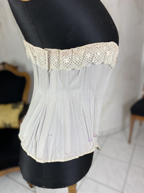 12 antique corset 1904