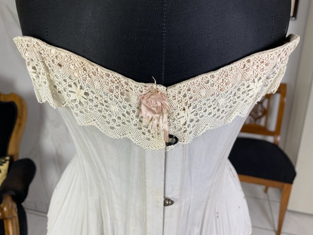 3 antique corset 1904