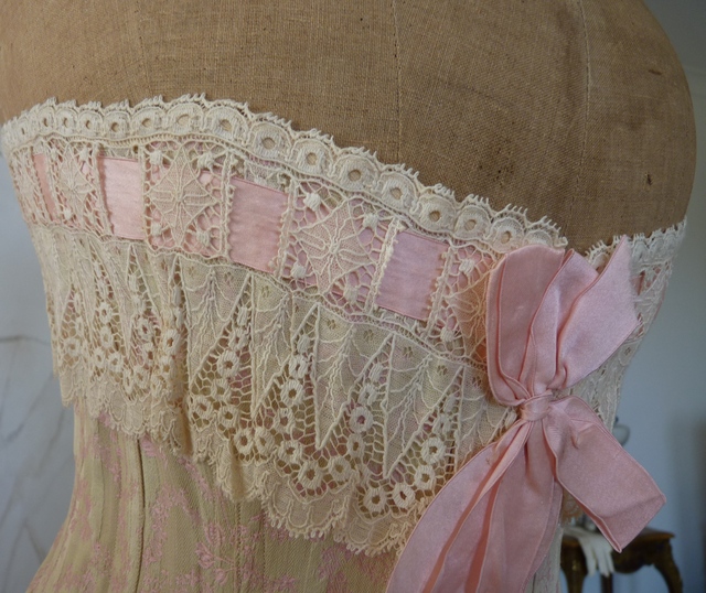9 antique corset 1908