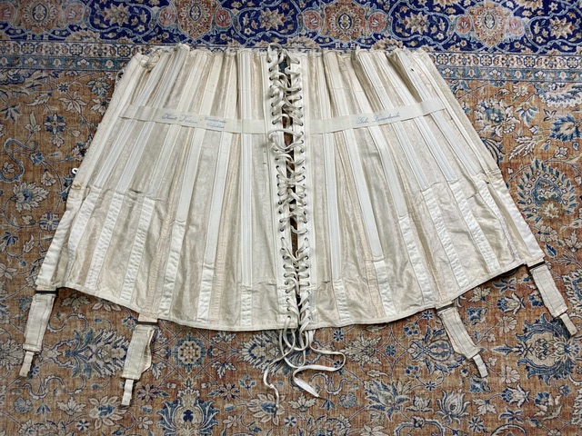 15 antique corset 1912