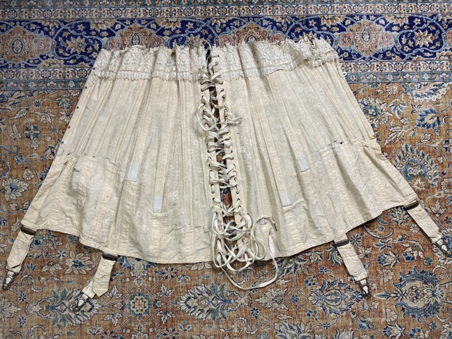 17 antique corset 1912