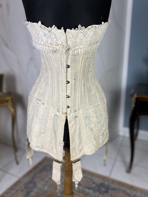 2 antique corset 1912
