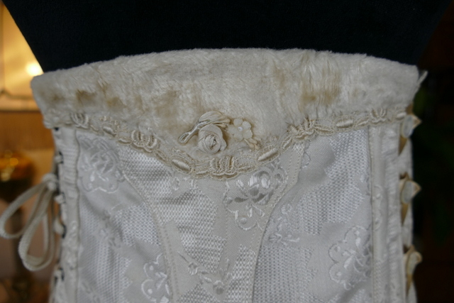1 antique corset 1923