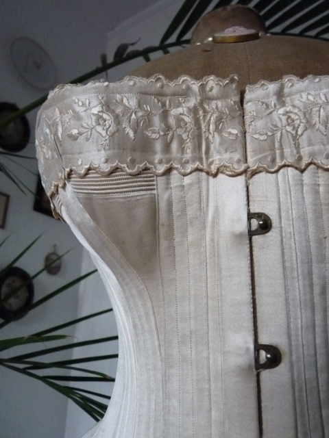 9 antique bridal corset