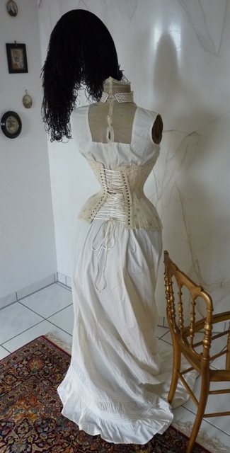 30 antique corset