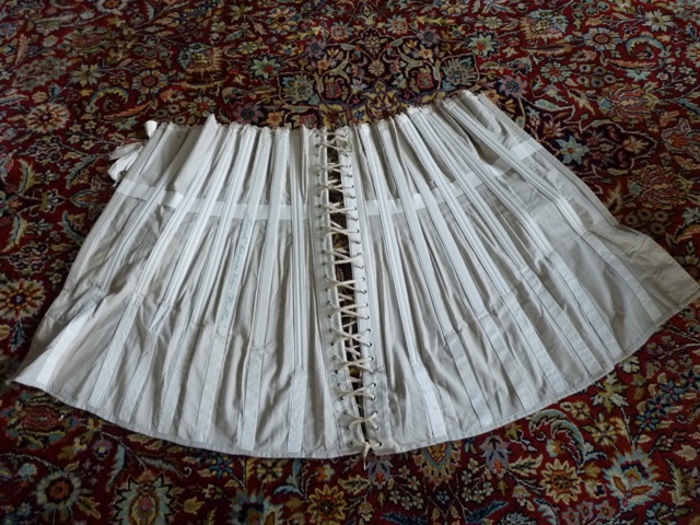 18 antique corset