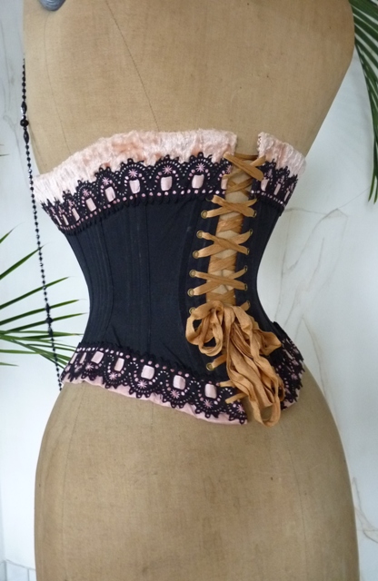 20 antiek corset