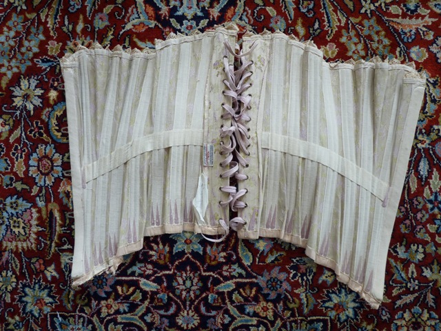 31 antiek corset