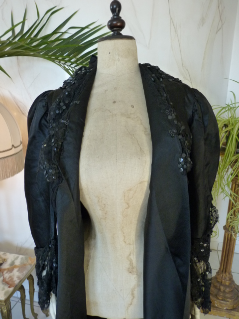 40 Emilio Ghezzi dressing gown 1880