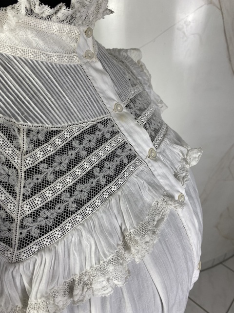 12 antique Loenvisson nightgown 1895