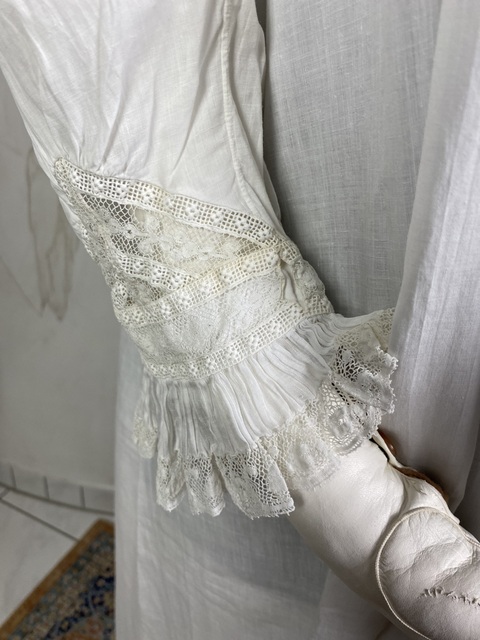 4 antique Loenvisson nightgown 1895