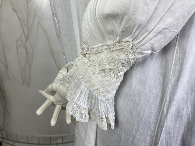 8 antique Loenvisson nightgown 1895
