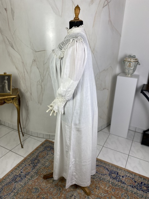 9 antique Loenvisson nightgown 1895
