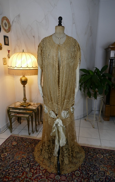 12 antique Drecoll Negligee 1912