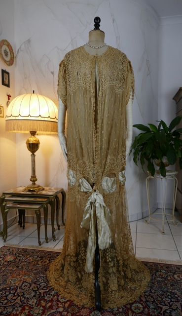 antique Drecoll Negligee 1912