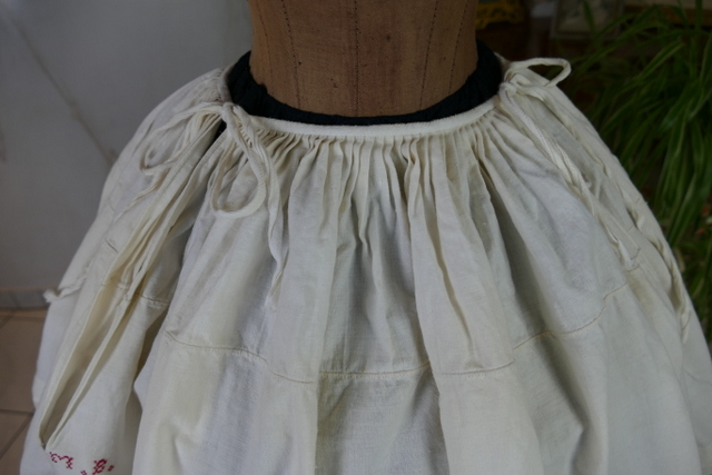 3 antique petticoat 1855
