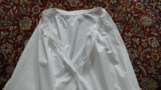 13 antique petticoat 1862