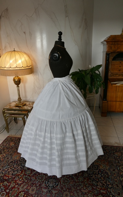 9 antique petticoat 1862
