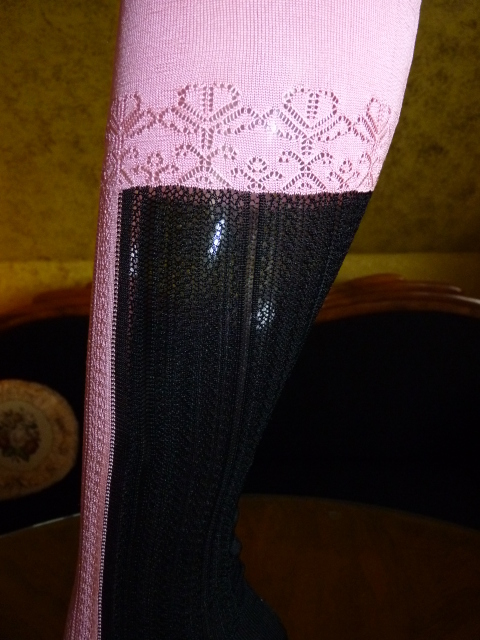 9 antique stockings 1912