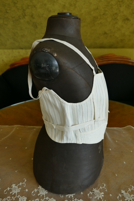 7 antique corset improver 1900