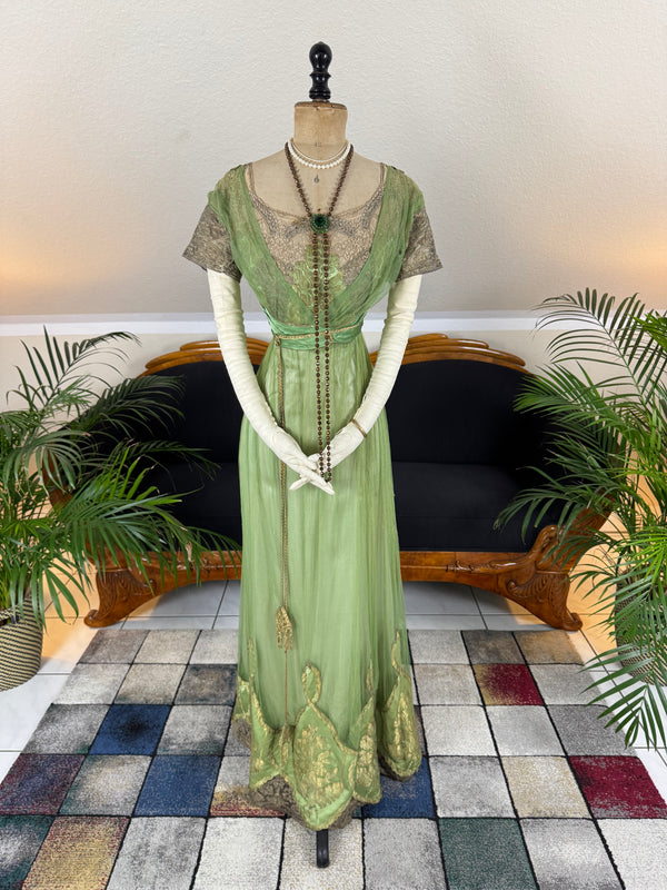 Edwardian green evening gown by Albert Franck, Frankfurt court dressmaker; Art Nouveau tulle and metallic lace design representing Frankfurt fashion history