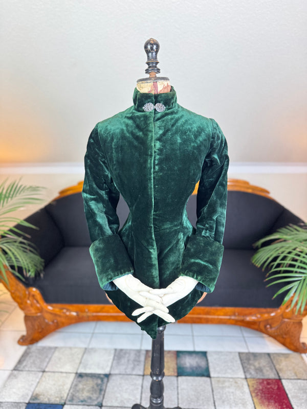 Rare Victorian Riding Jacket, ca. 1878 - Green Velvet, Quilted Silk Lining, Historic Equestrian Fashion