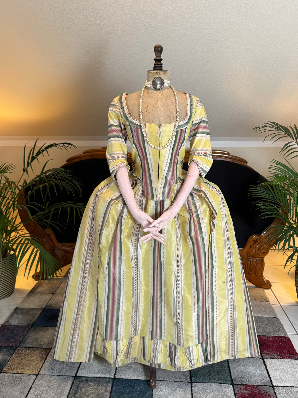 Antique 1770s English robe à l’anglaise, striped silk, pinked trim.