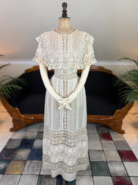 Antikes edwardianisches Teekleid aus Leinen, ca. 1906