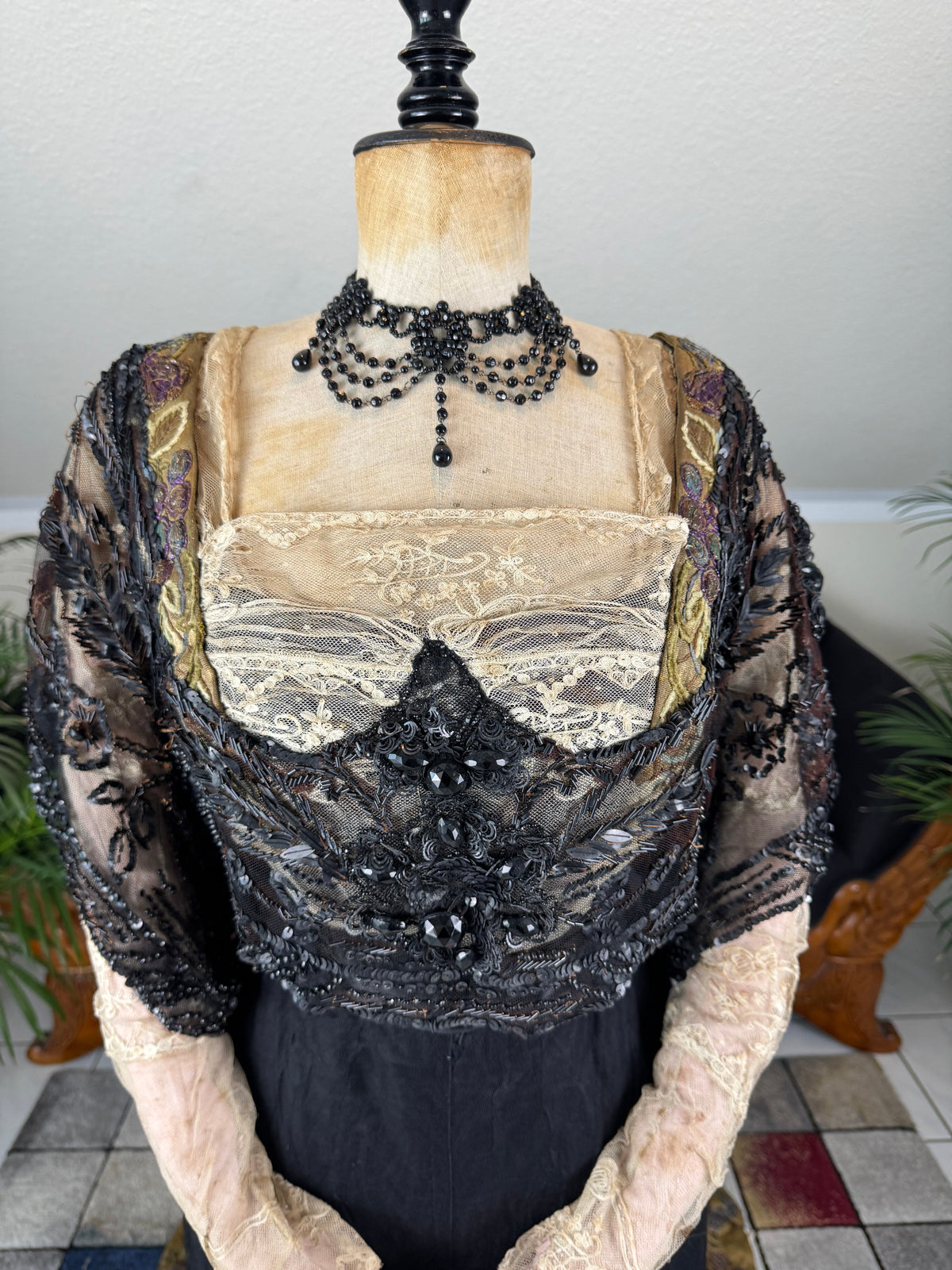 Antikes edwardianisches Abendkleid ca. 1906 – Seide, Spitze, Tüll & Brokat aus England