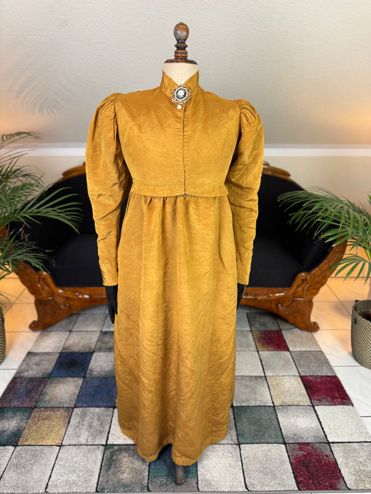 Antique Regency Gown or Dress in Gold Moiré Silk, ca. 1815-1820