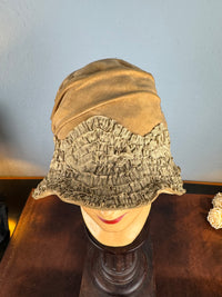 French Velvet Cloche, ca. 1925 – Art Deco Hat