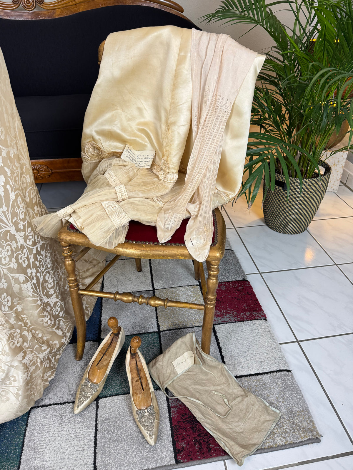 Edwardian wedding ensemble by Reville & Rossiter London with original box, shoes and accessories, Lady Gillman provenance, 1911