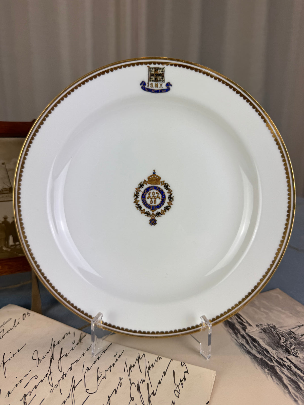 Dessert plate S.M.Y. Hohenzollern 1899 — imperial KPM porcelain for Kaiser Wilhelm II