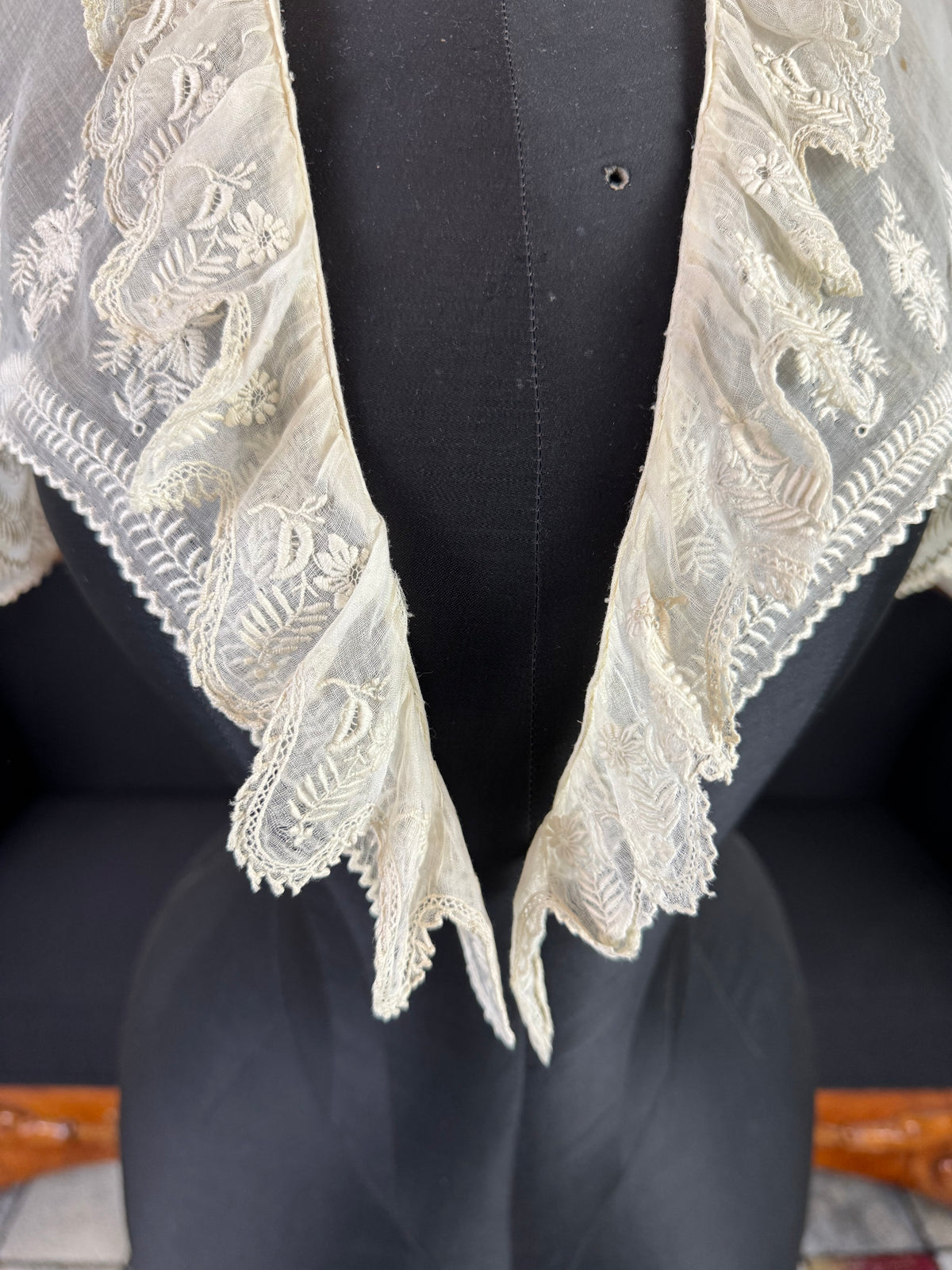 Rokoko-Damen-Fichu, England, ca. 1790