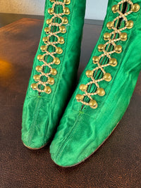 Victorian Green Silk Lace‑Up Boots, ca. 1875 – Low Heel, Brass Fasteners, Red Leather Lining