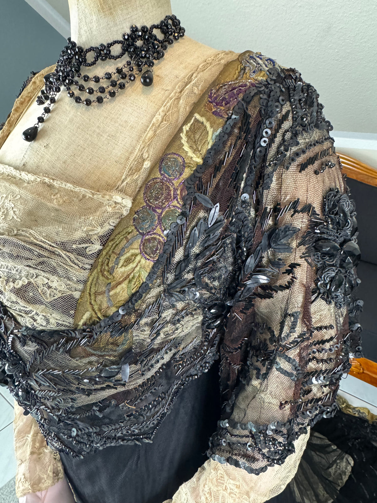 Antikes edwardianisches Abendkleid ca. 1906 – Seide, Spitze, Tüll & Brokat aus England
