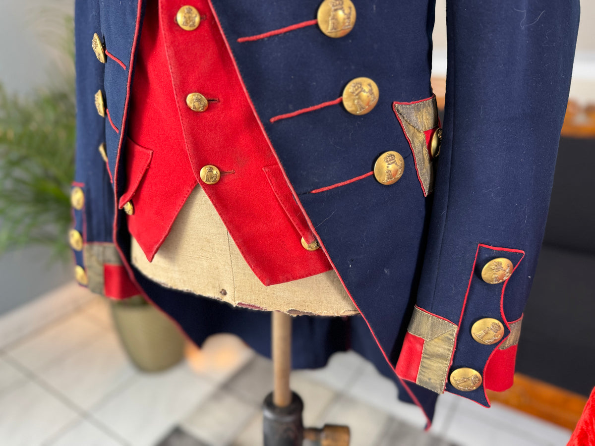 Livree eines Kammerdieners, 1898 – Königliche Dienstuniform für König Edward VII. & Königin Alexandra, Lockinge House