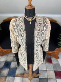 Antike Teneriffa-Spitzenjacke von 1911 – Feine Nadelspitzen-Medaillonarbeit