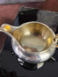 Pot à lait et sucrier en argent de la table de l'Empereur Guillaume II – Datés 1897 et 1899