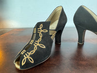 Antique 1910 evening shoes by Bally, Dutch court supplier N. Smit